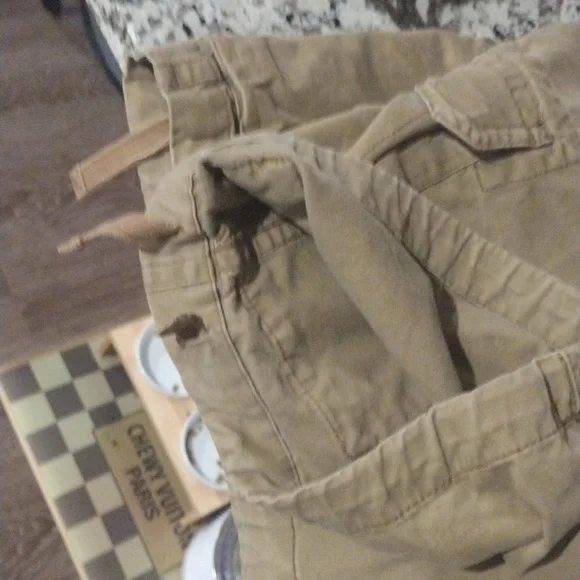 Aeropostale khaki cargo shorts - Picture 8 of 11